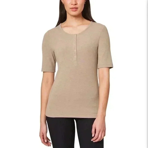 NWT Mondetta Ribbed Short Sleeved Henley XL Scoop Neck Top Womens Beige Tan - Picture 1 of 11